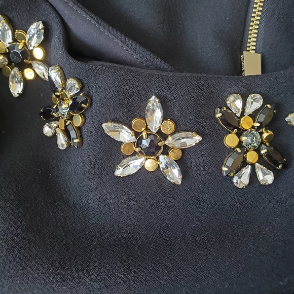 Vince Camuto Gemstone Detail Dress - Picture 8 of 8